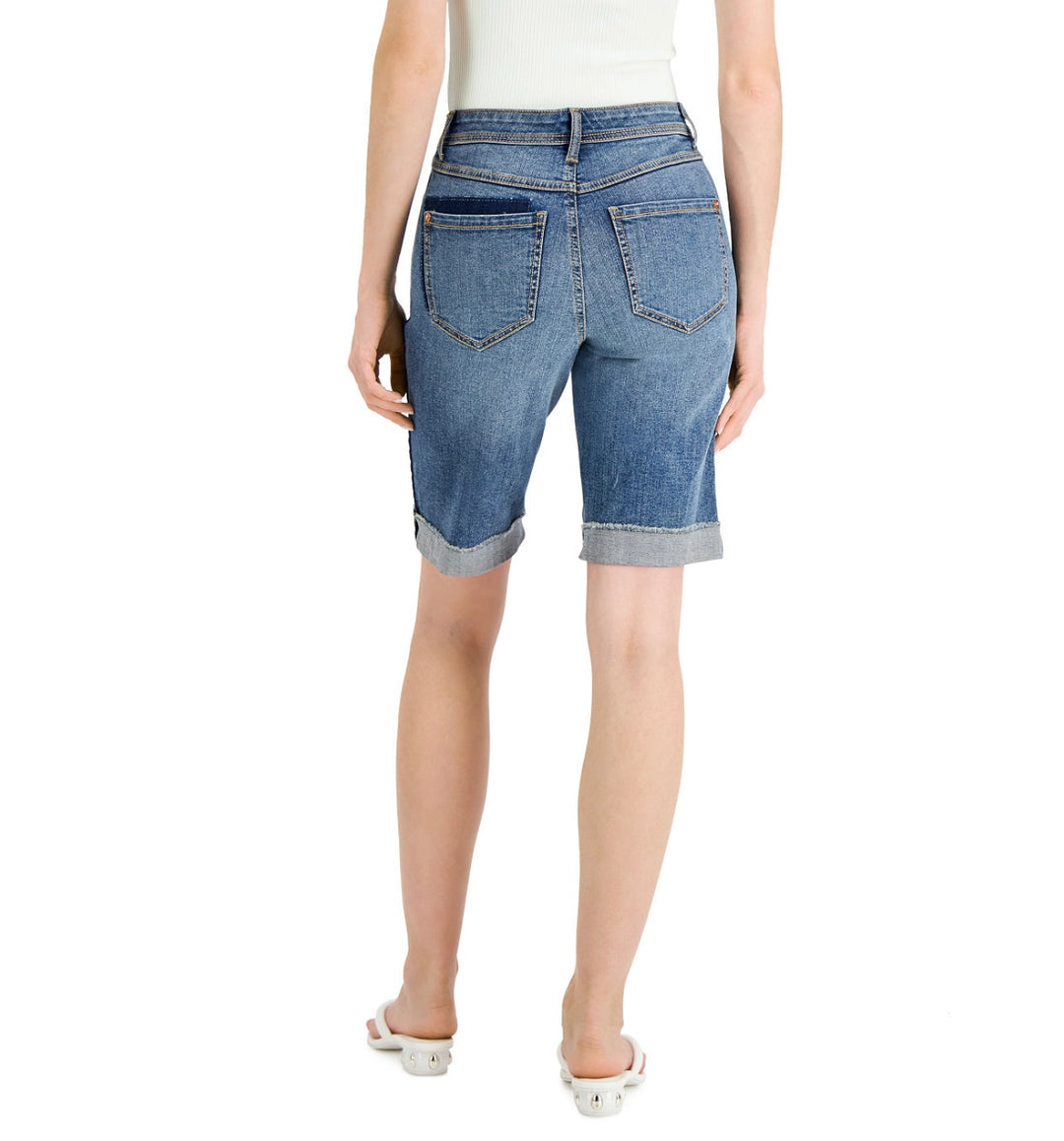 INC International Concepts Women's Mid Rise Contrast-Trim Shorts Medium Indigo