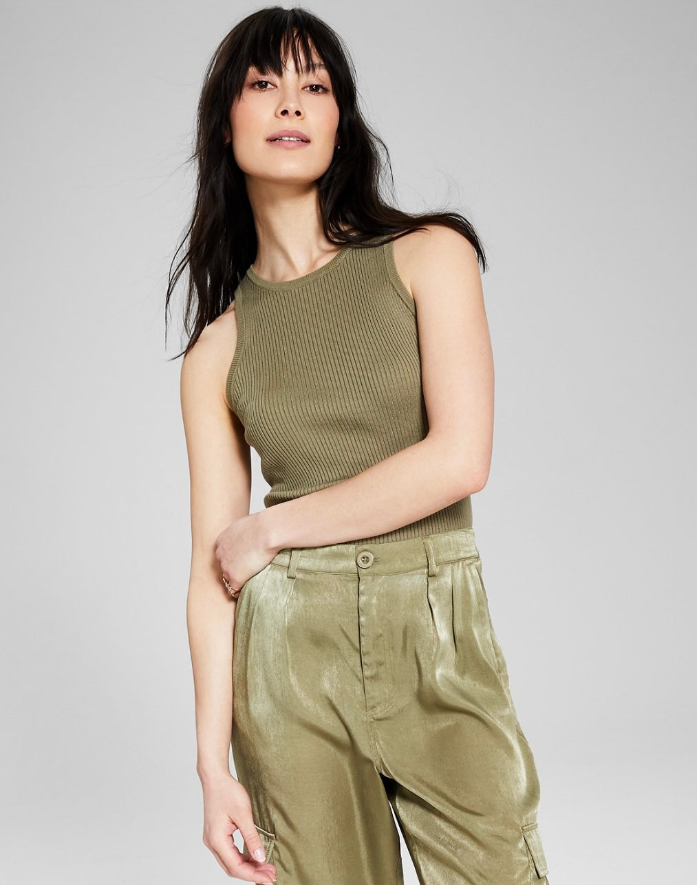 And Now This Women's Sleeveless Sweater Tank Top Olive Size S