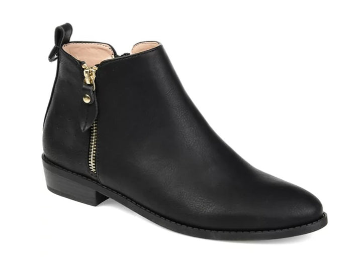 Journee Collection Women's Ellis Side Zip Ankle Booties Black Size 8