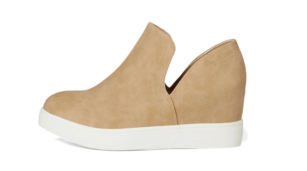 Journee Collection Women's Cardi Round Toe Slip On Wedge Sneakers Shoes Size 7