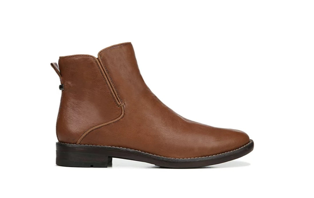 Franco Sarto Women's Zipper Closure Marcus Booties Black/Cognac Leather