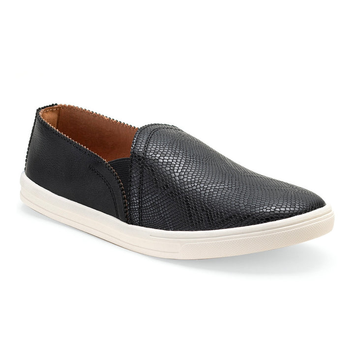 Sun + Stone Women's Mariam Slip-On Sneakers Black Snake Size 6M