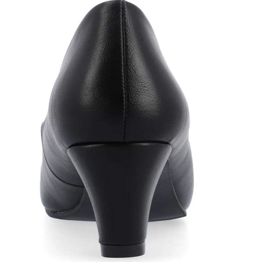 Journee Collection Women's Luu Round Toe Pumps Shoes Black Size 9