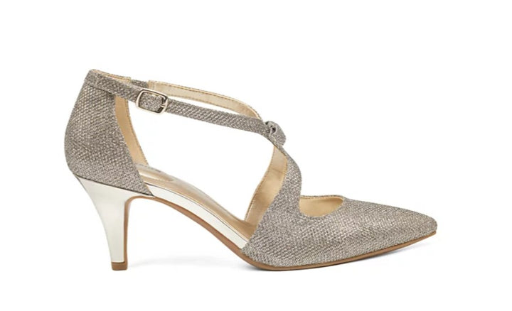 Bandolino Women's Zeffer Strappy Bow Kitten Heel Pumps Gold Glam Size 6.5 M