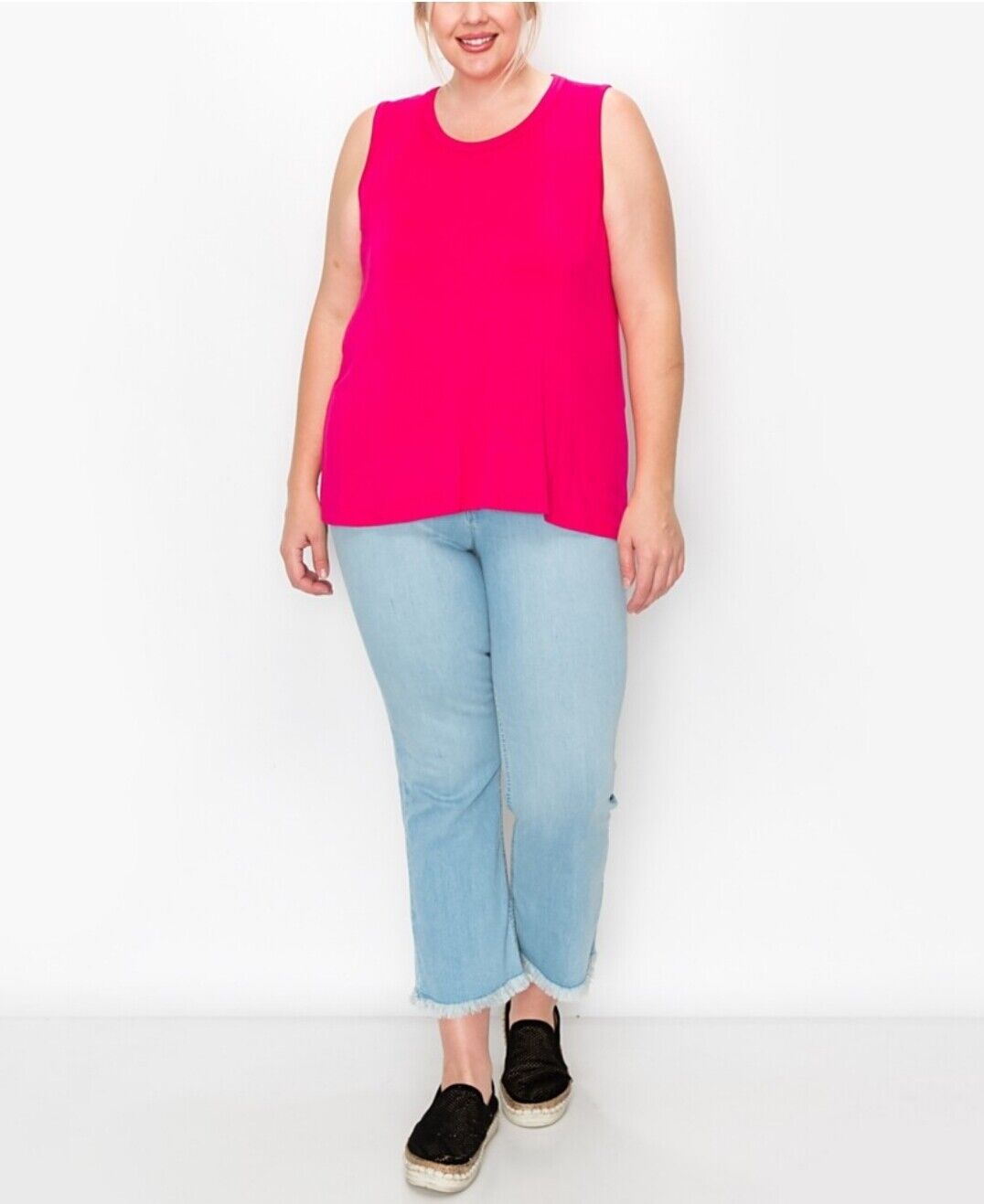 Women's Plus Size Scoop Neck Swing Tank Top Hot Pink Sleeveless