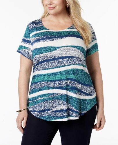 Women's Top Wavy Textured Printed Round-Hem T-Shirt Short Sleeves