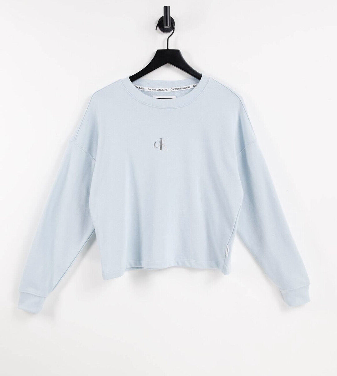 Juniors' Logo Pullover Sweatshirt