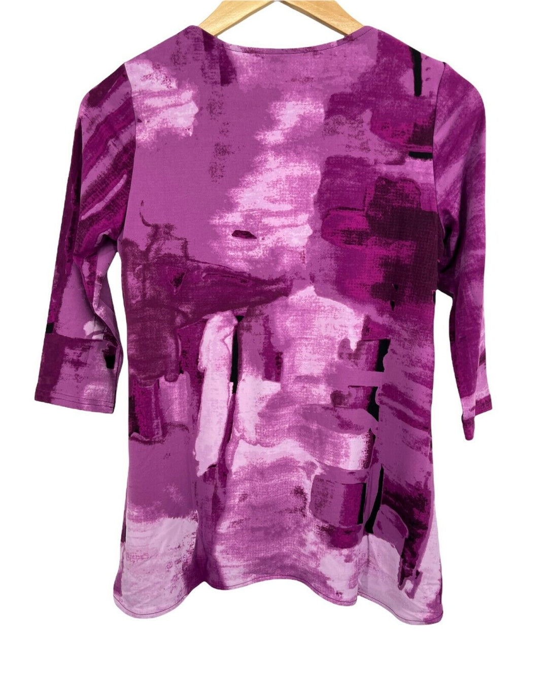 Women's Elements 3/4 Sleeve Round Neck Top