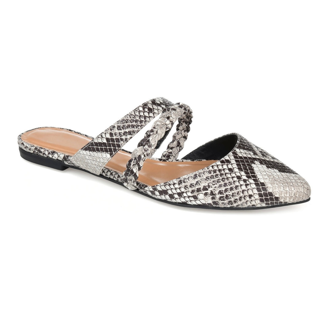 Journee Collection Women's Olivea Mule Flats Shoes White Snake Size 8.5