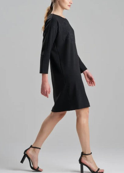 Natori Women's Scuba Crepe Wedge Dress with Embroidered Black Size M