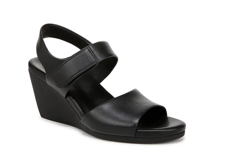 Naturalizer Women&