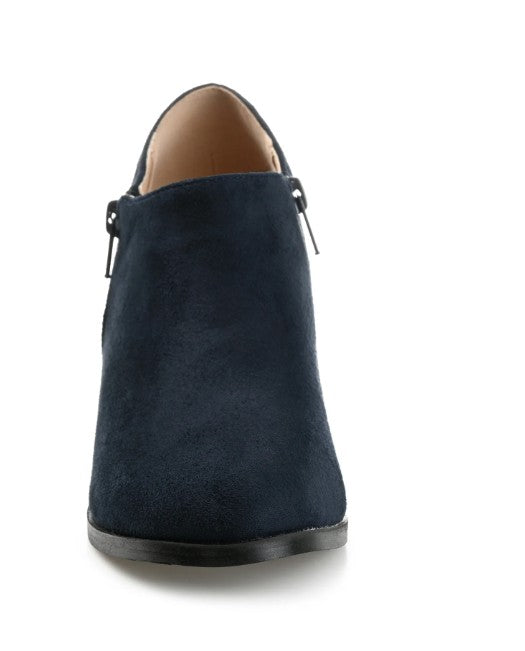 Journee Collection Women's Sanzi Comfort Insole Block Heel Booties Navy Size 7