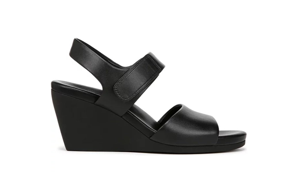 Naturalizer Women&