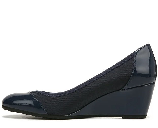 LifeStride Round-Toe Juliana Stretch Wedge Pumps Shoes Navy Size 6 M