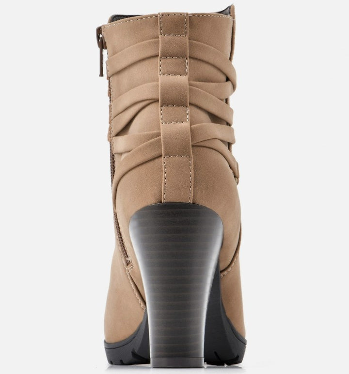 White Mountain Women&