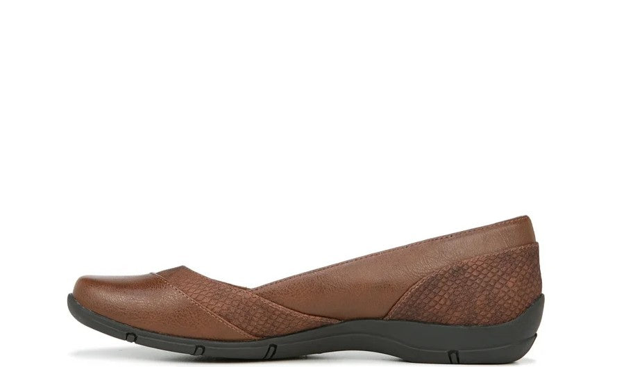 LifeStride Women's Deja Vu Comfort Insole Faux Leather Flats Shoes Tan Size 9