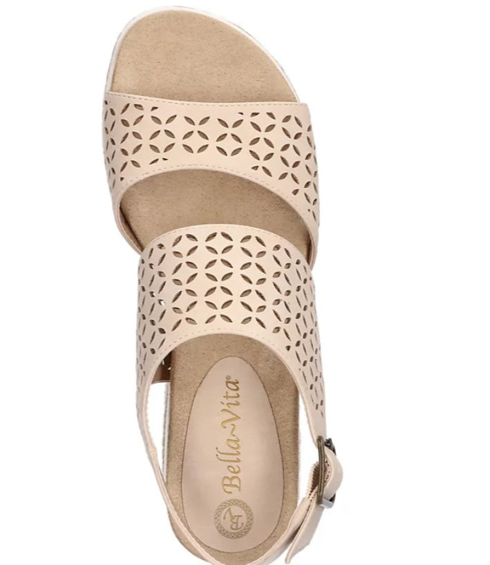 Bella Vita Women&