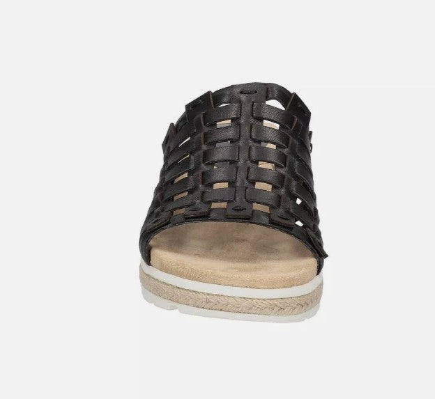 Bella Vita Women&