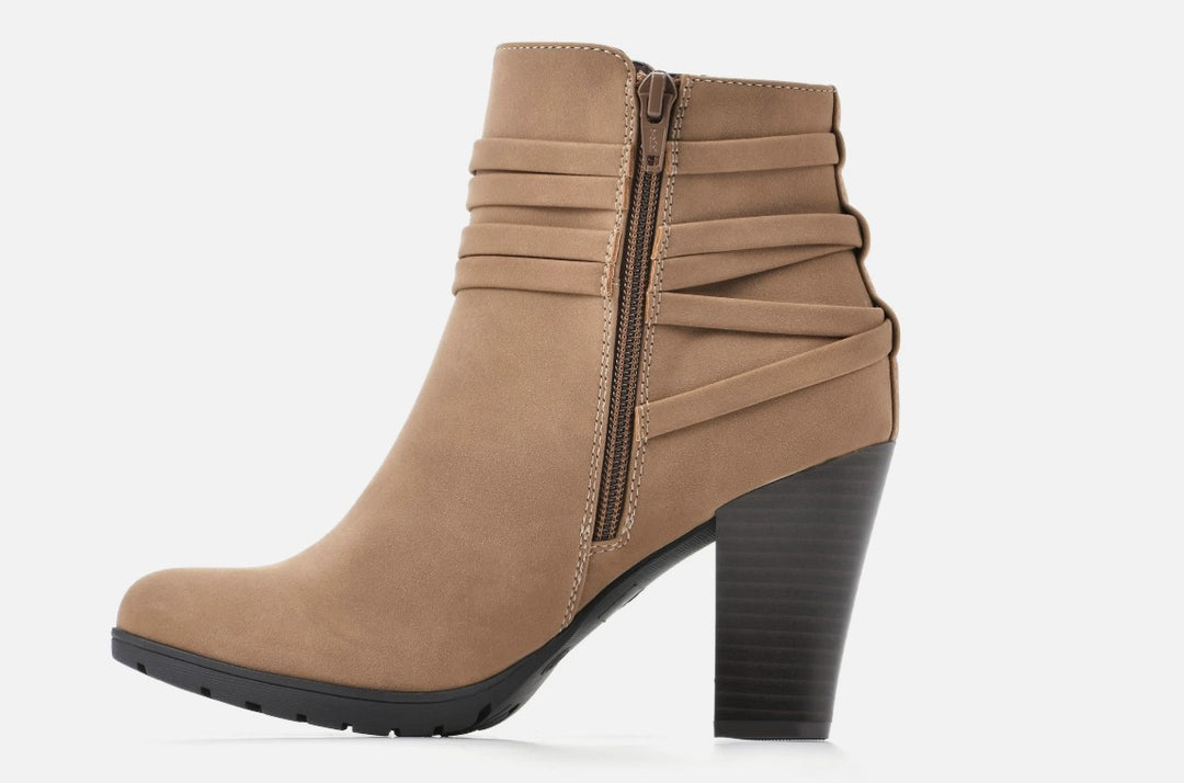 White Mountain Women&
