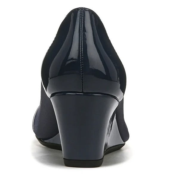 LifeStride Round-Toe Juliana Stretch Wedge Pumps Shoes Navy Size 6 M