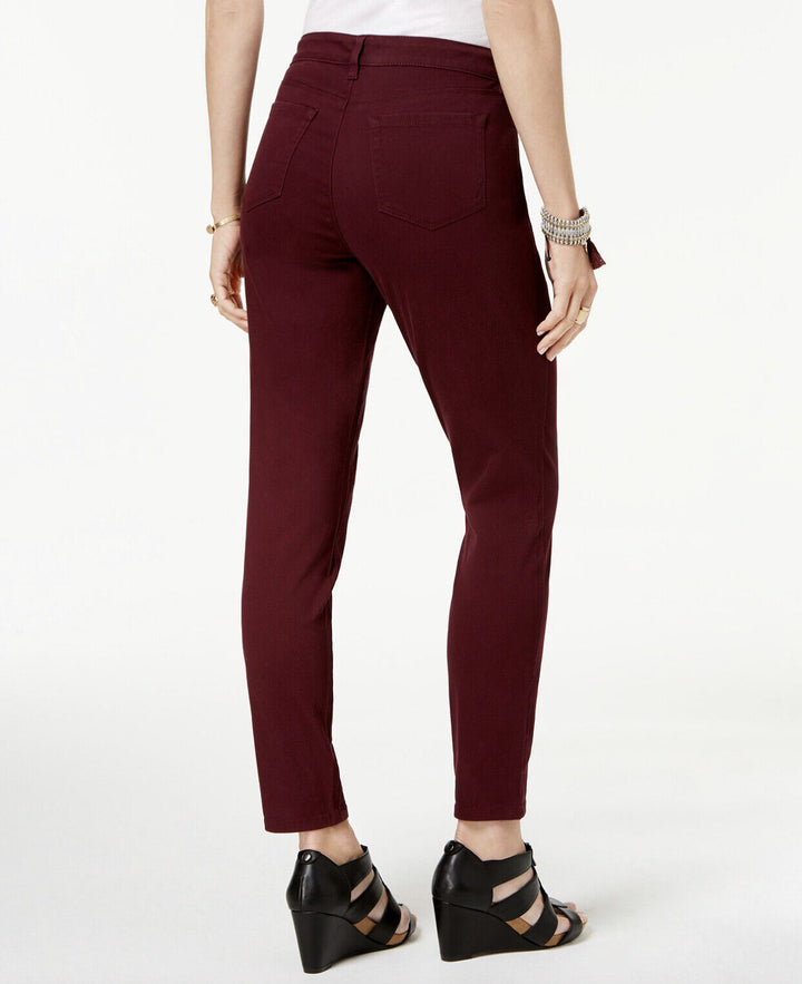 Women's Curvy-Fit Skinny Fashion Jeans